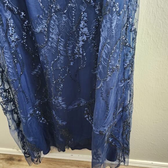 NEW Mac Duggal Navy Embellished Illusion Long Sleeve V-Neck A-Line Mesh Gown - Picture 10 of 14